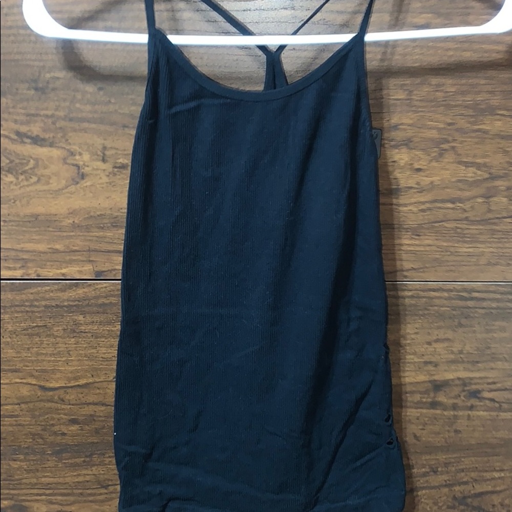 Connection 18 one size tank